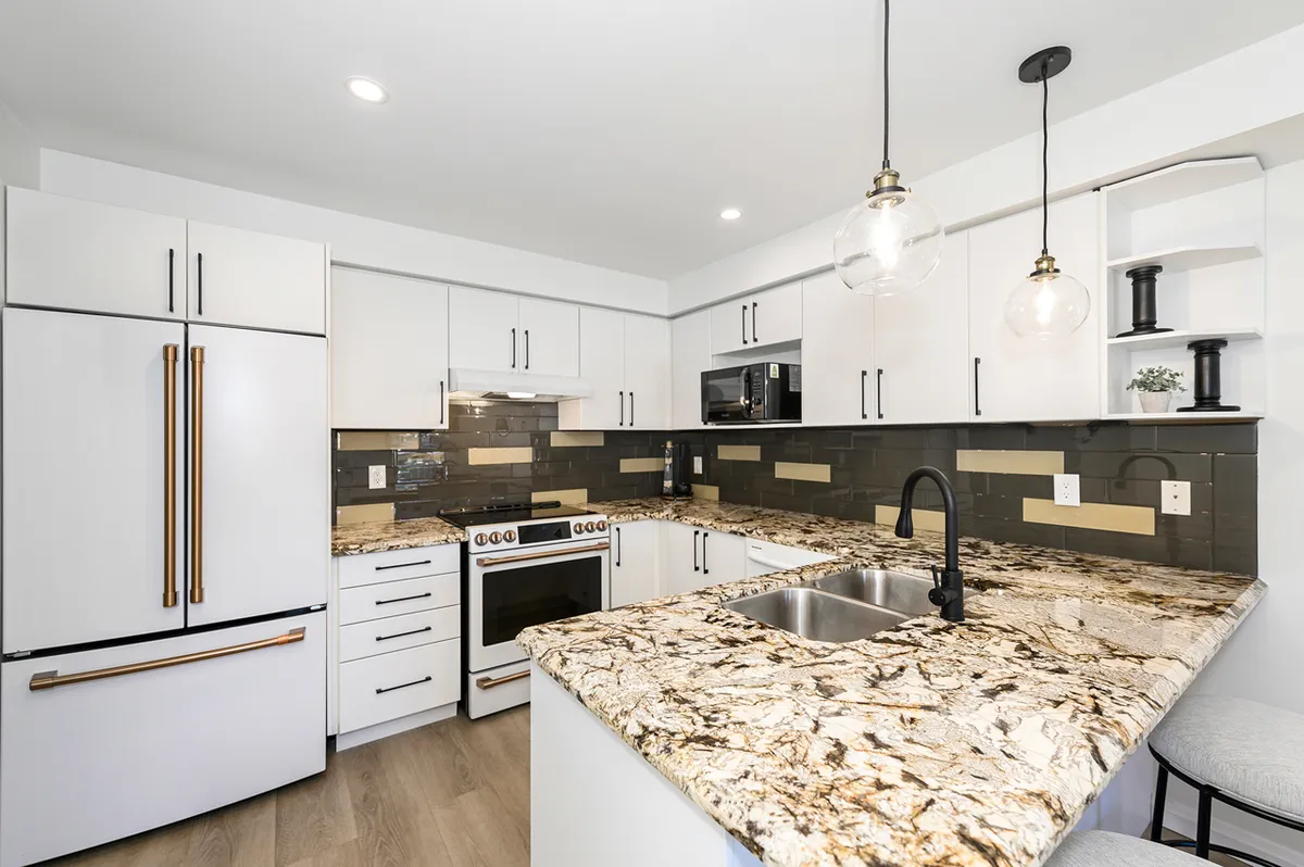100 Manley Lane, Milton