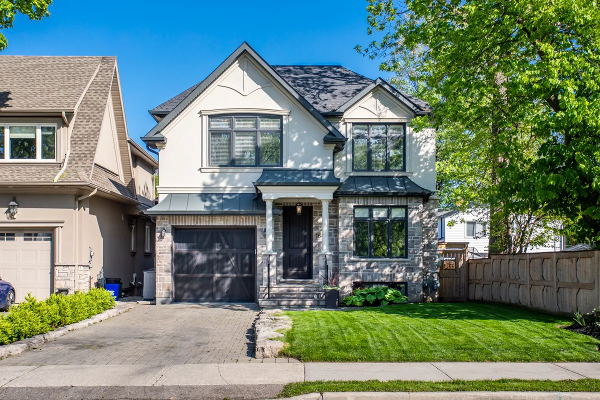 164 Westside Drive, Oakville