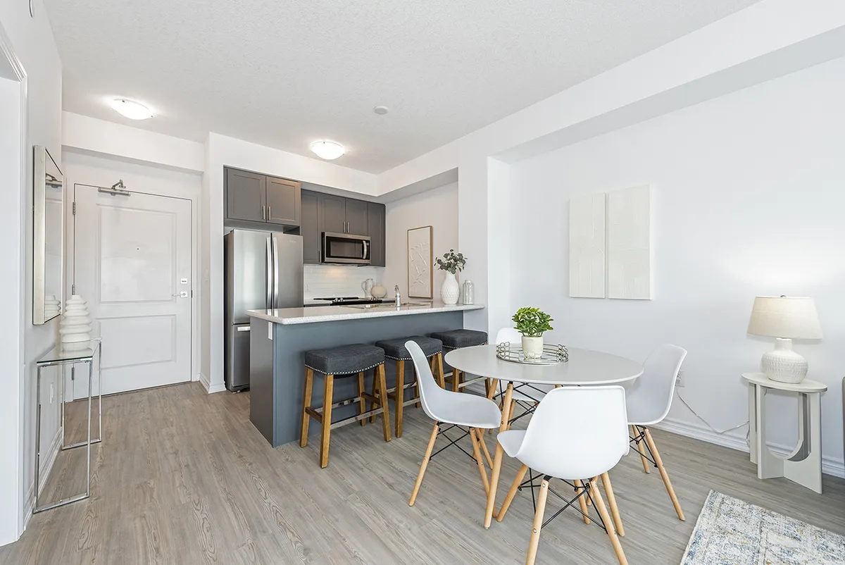 #304 - 460 Dundas Street East, Waterdown