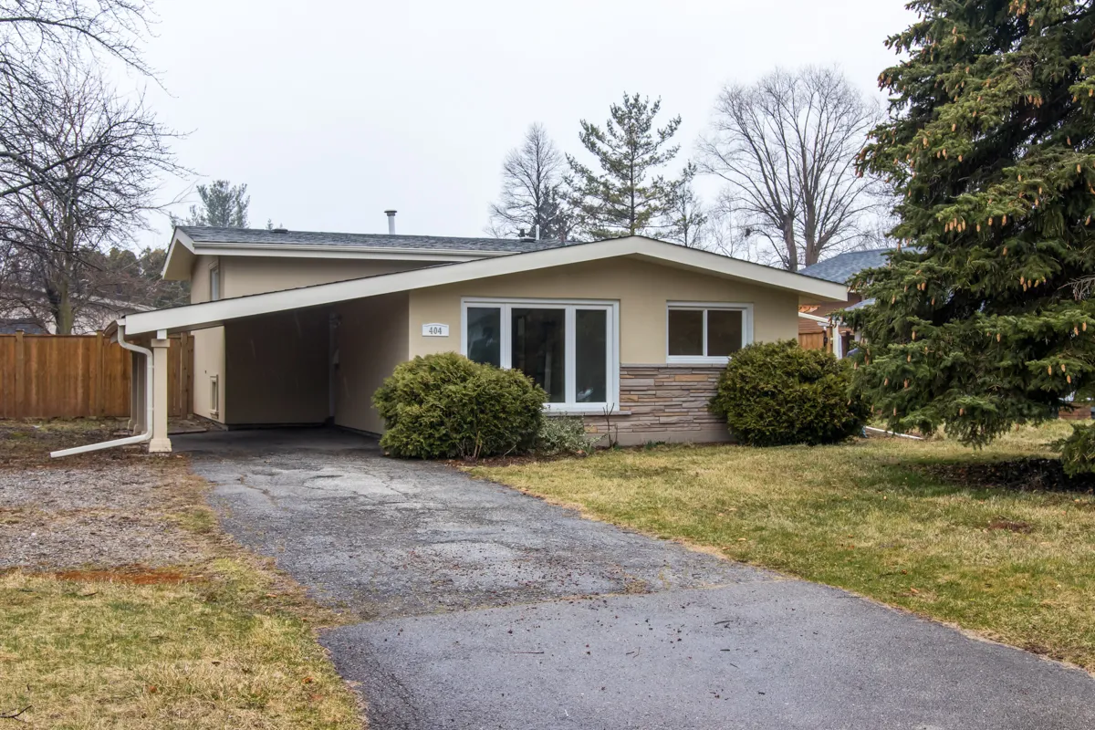 404 Norrie Crescent, Burlington