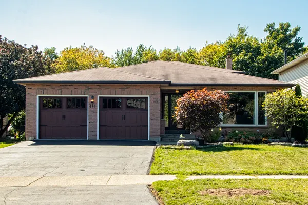 411 Gowland Crescent, Milton