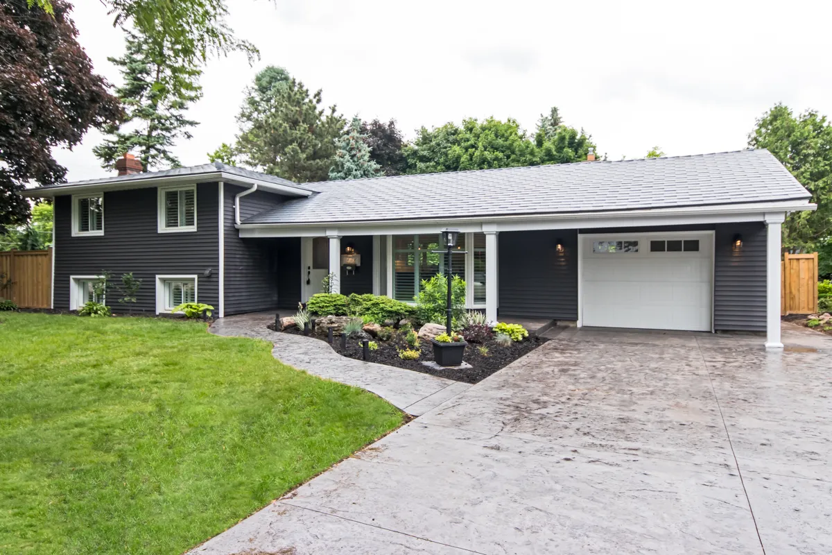 431 Breckonwood Road, Burlington