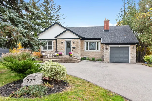 722 Cedar Avenue, Burlington