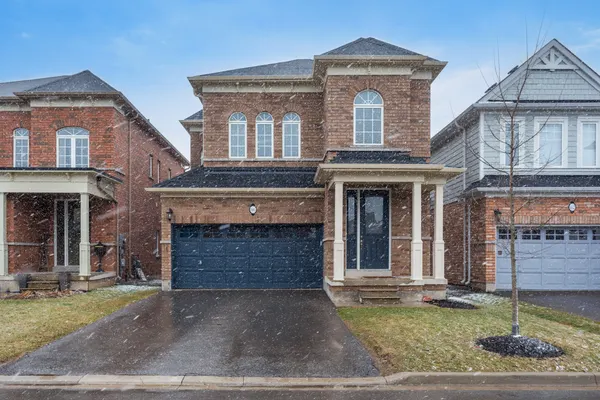 86 Macbean Crescent, Waterdown
