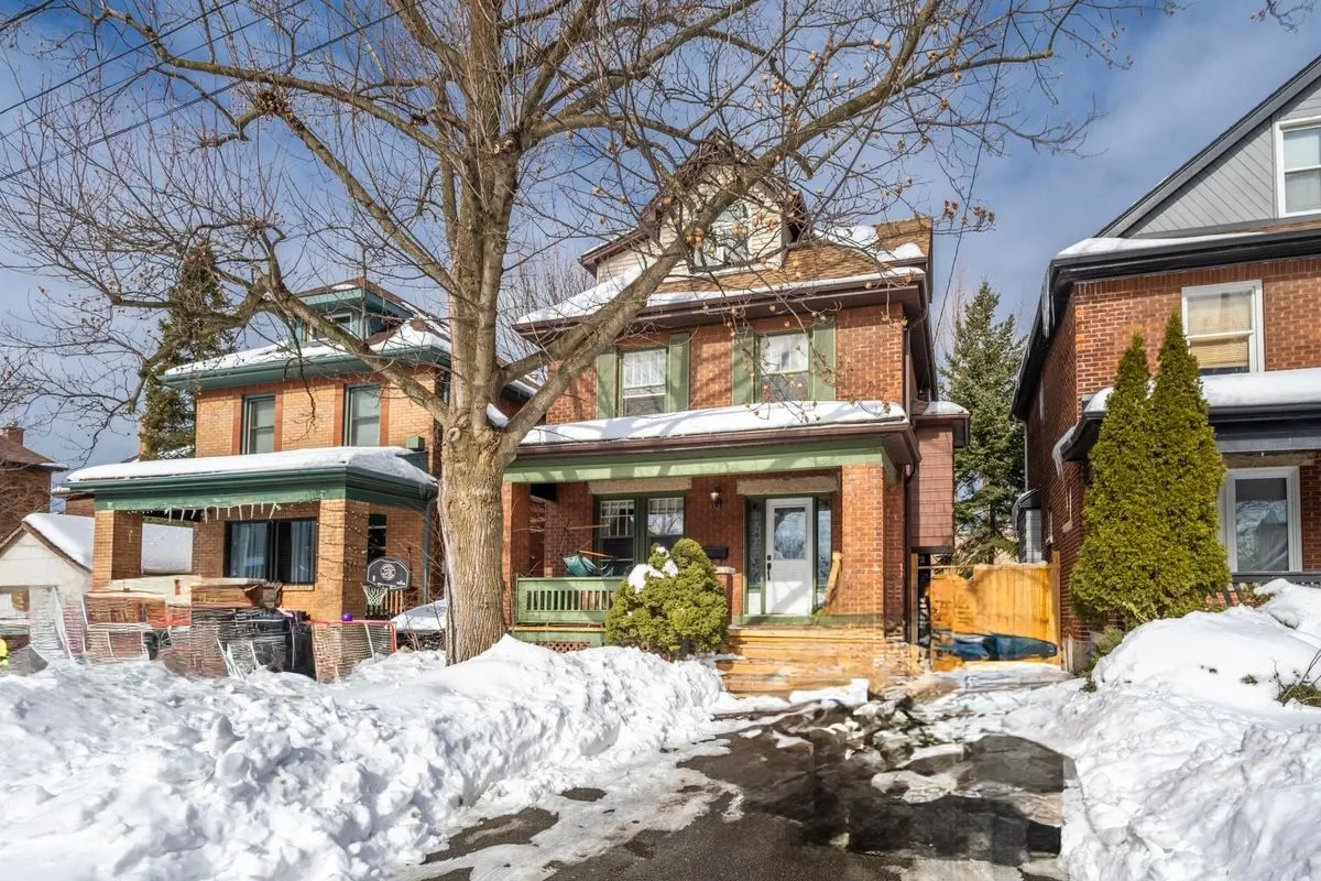 86 South Oval, Hamilton
